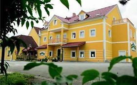 Dorfwirt